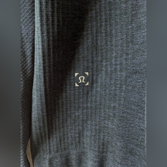 Lululemon Athletic Run Long Sleeve Top - Picture 3 of 9